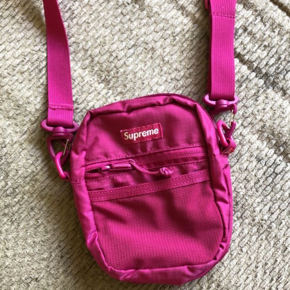 Pink supreme shoulder bag